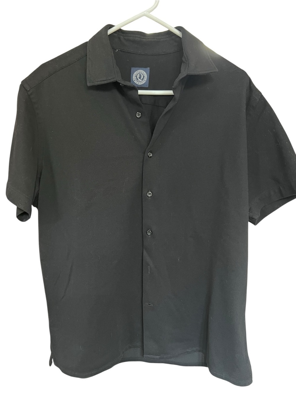Collars & Co Men's Black Short-Sleeve Button-Down Shirt - Picture 1 of 4